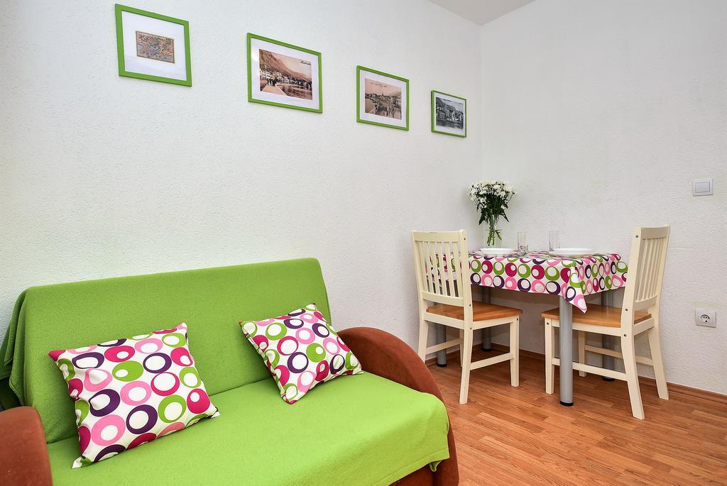 Apartment Borna Макарска Экстерьер фото